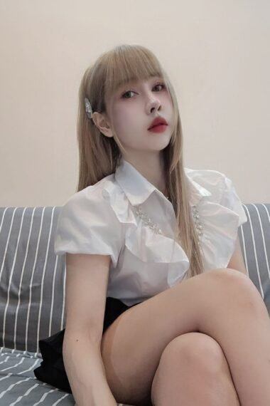 Jinju- Johor Bahru Escort