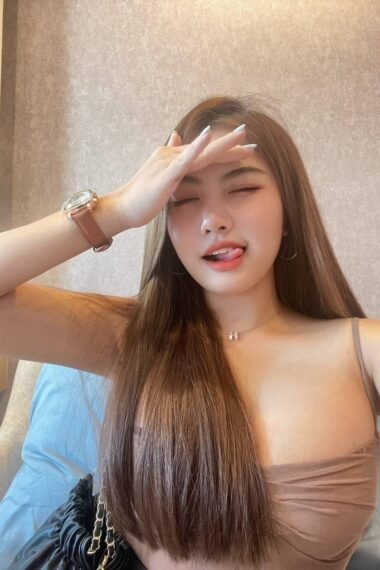 Julie- Johor Bahru Escort