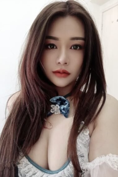 Cici- Johor Bahru Escort