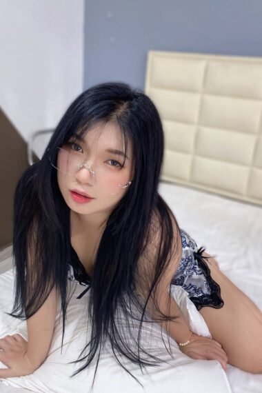 YING YING- Johor Bahru Escort