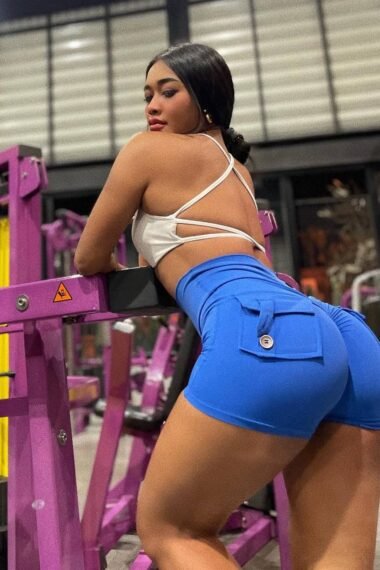 SONIA- Johor Bahru Escort