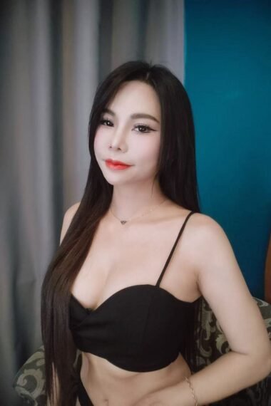 LUCKY- Johor Bahru Escort