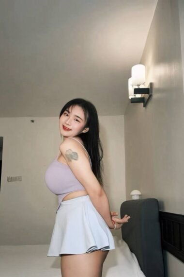 Katik- Johor Bahru Escort